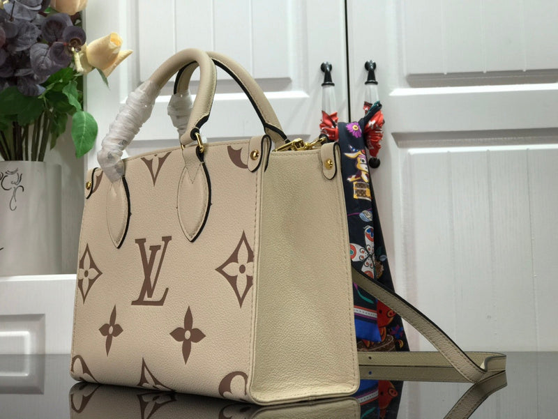 Fan Fashion Lu-Vi bags - 17631