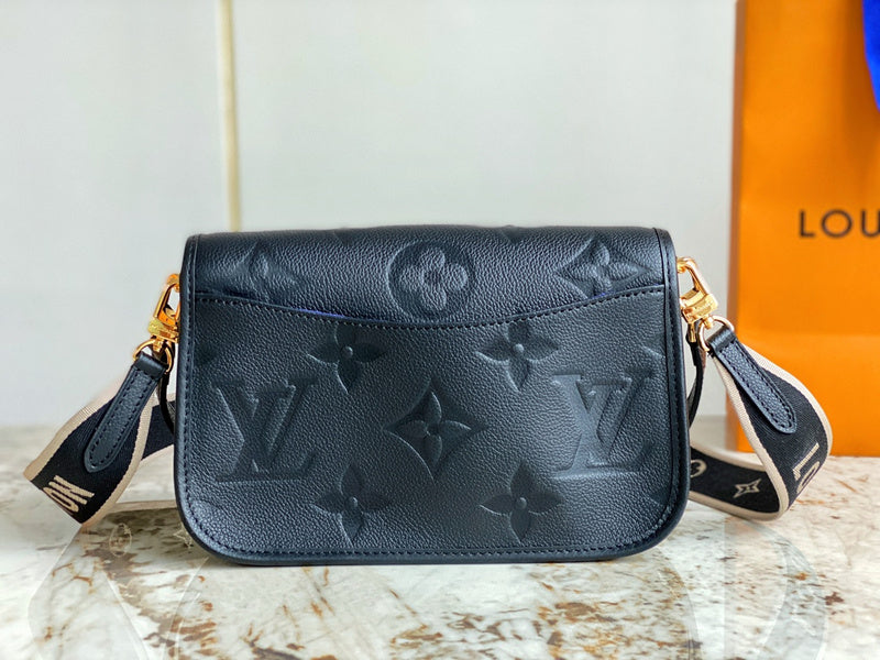 Amelia's Bag Gallery - LOV Bags - 886
