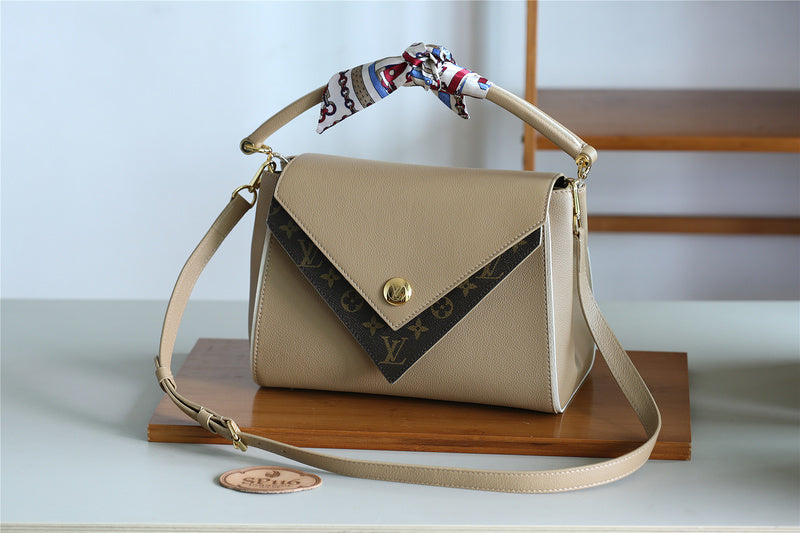 Amelia - LOV Lady Bags - 1800