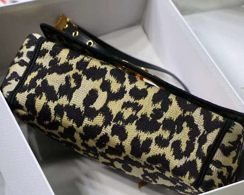 Amelia - DYOR   BAGS FOR WOMEN - FASHION LUXURY BAGS 421