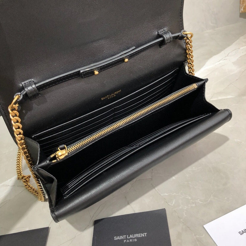 Amelia - YSL Bag - 4077