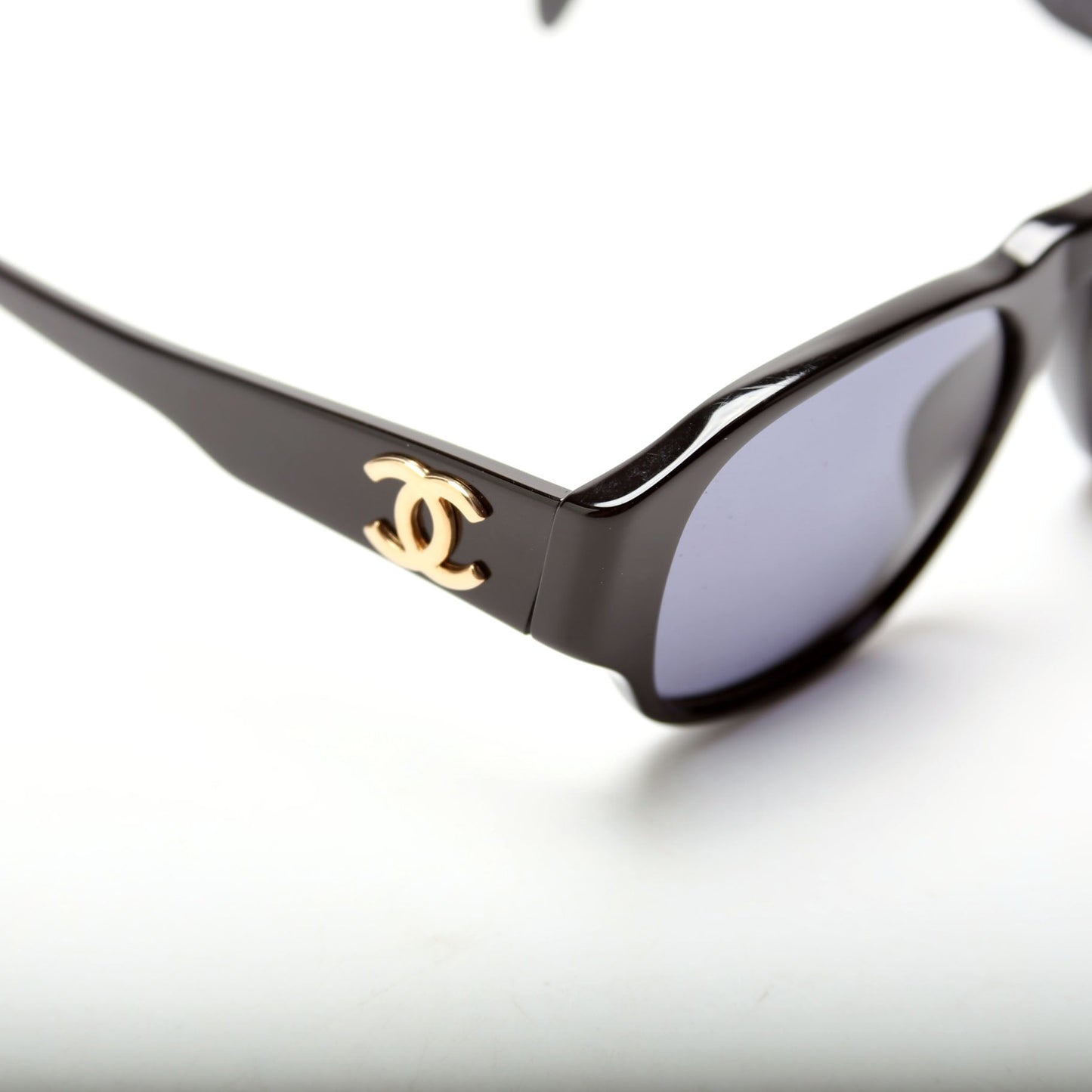 Chanel CC   Sunglasses 01452