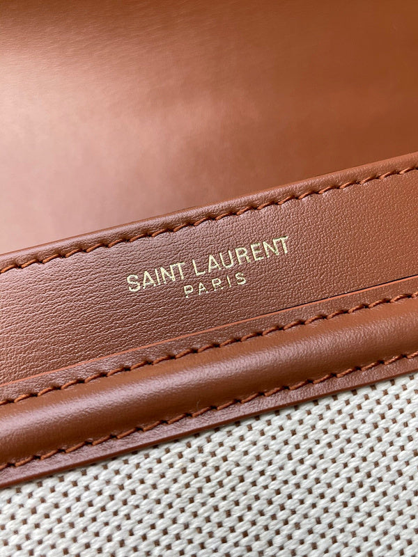 Amelia - YSL Bag - 3791