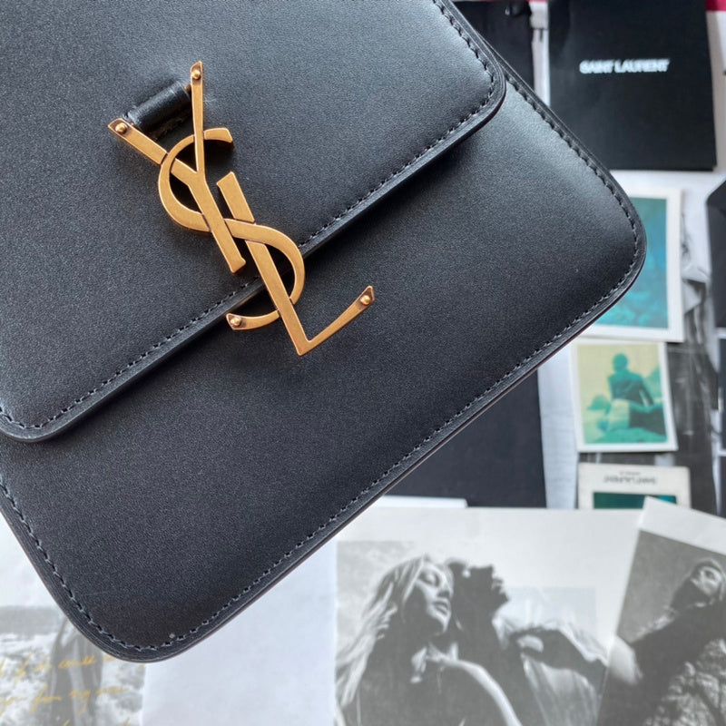 Amelia - YSL Bag - 2433