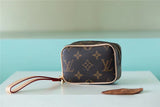 Fan Fashion Lu-Vi bags - 8858