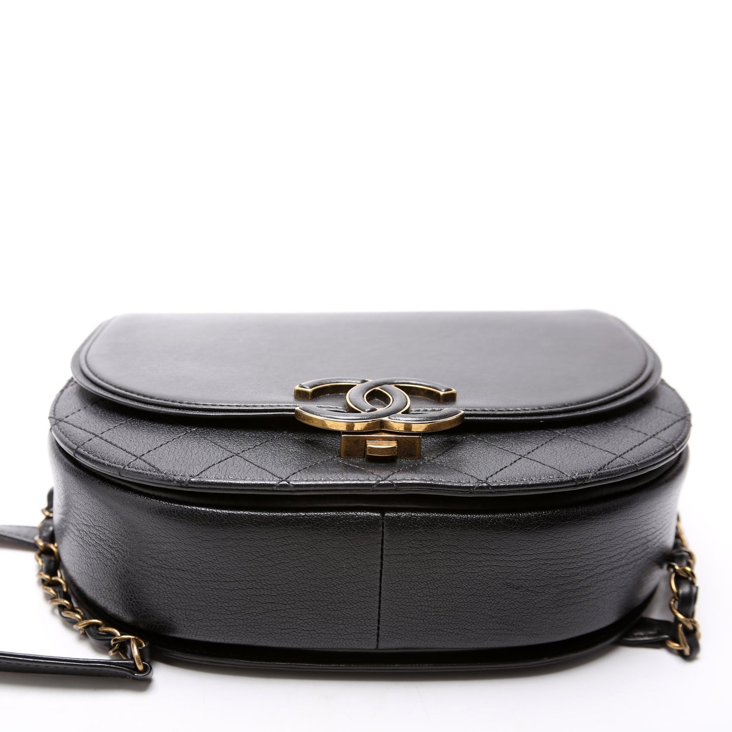 Chanel Coco Curve Messenger Small Goatskin/Calfskin 24M Black Bag
