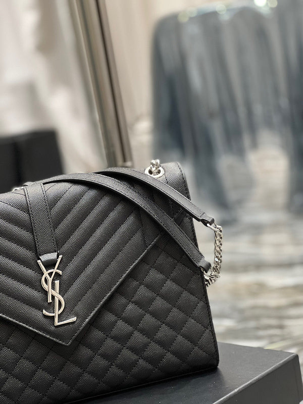 Amelia - YSL Bag - 1886