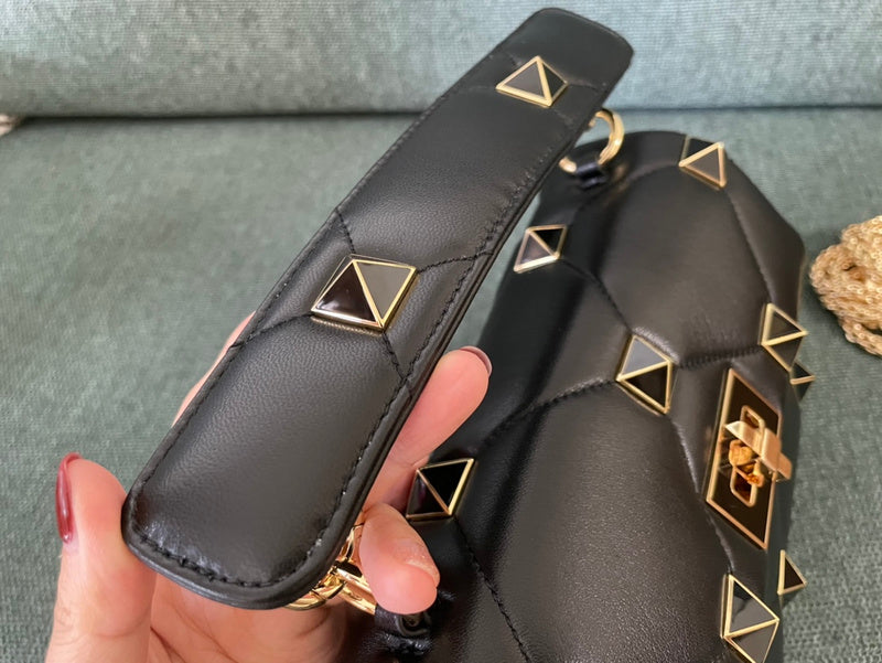 Amelia's Bag Gallery - VEL Bags - 589