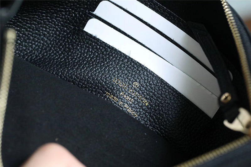 Fan Fashion Lu-Vi bags - 9025