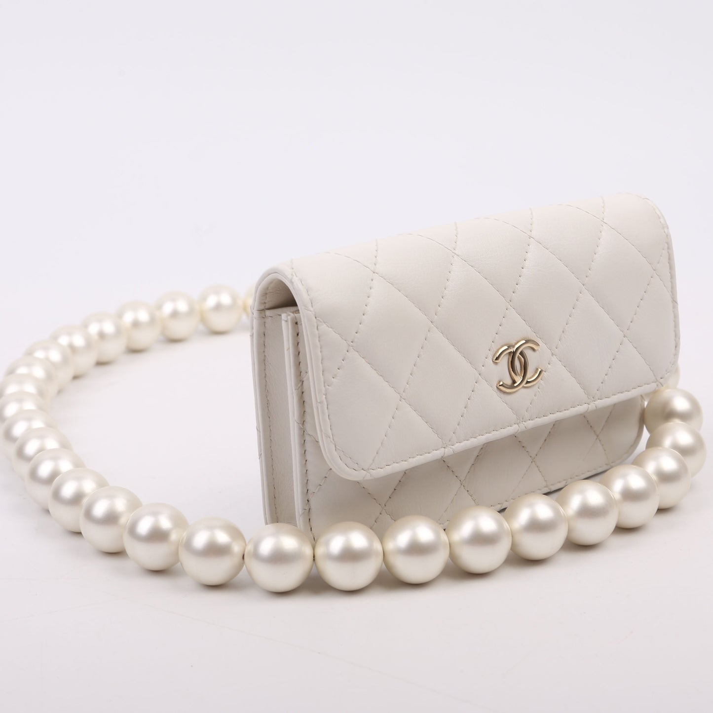 Chanel Maxi Pearls WOC Lambskin 30M White Bag
