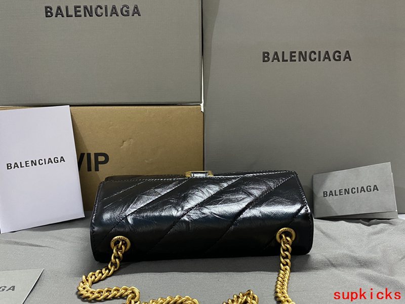 Amelia- BG Hourglass Bags - 012