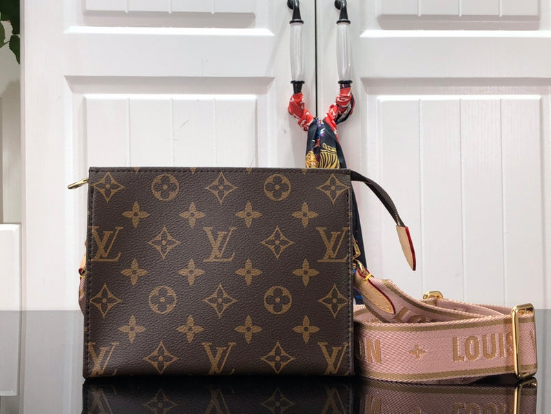 Fan Fashion Lu-Vi Bags - 16953