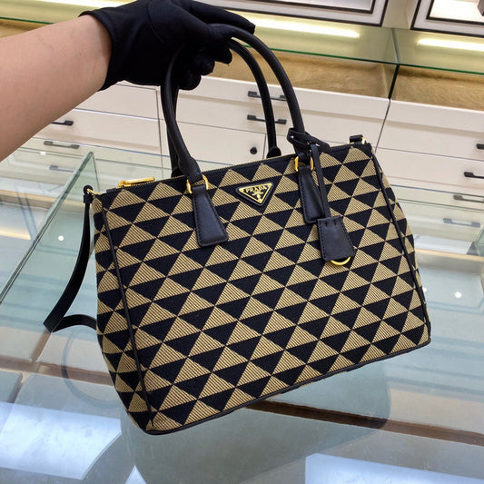 Amelia-LAON - PD Bags - 170