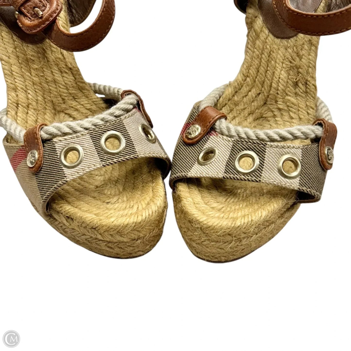 Sandals Luxury Designer By Burberry In Plaid Pattern, Size: 5.5