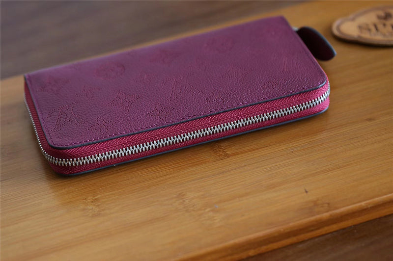 Fan Fashion Lu-Vi bags - 9414