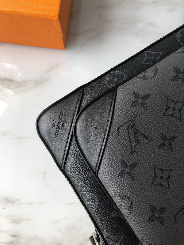 Fan Fashion Lu-Vi bags - 17731