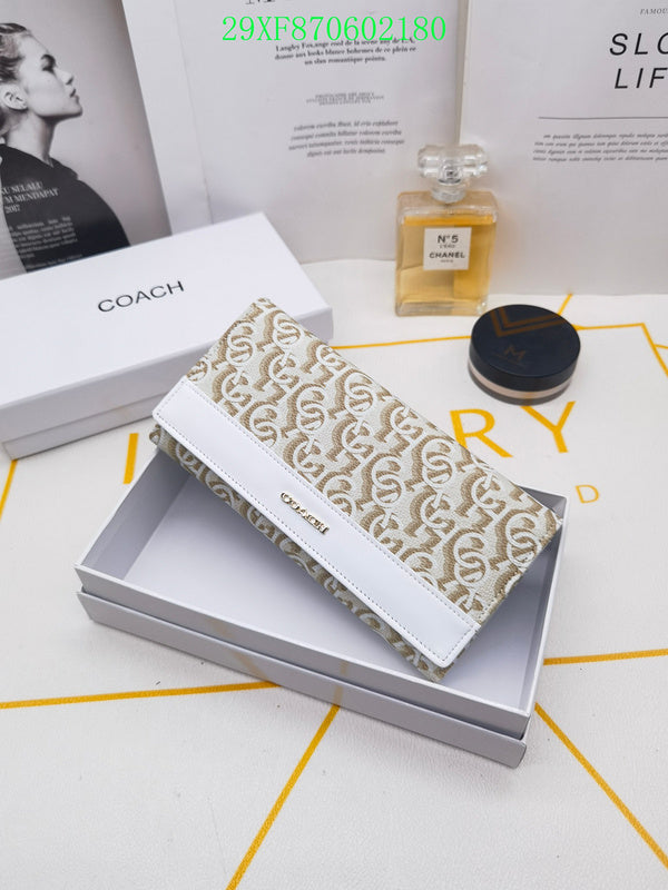 Amelia - CAH Wallet - 001
