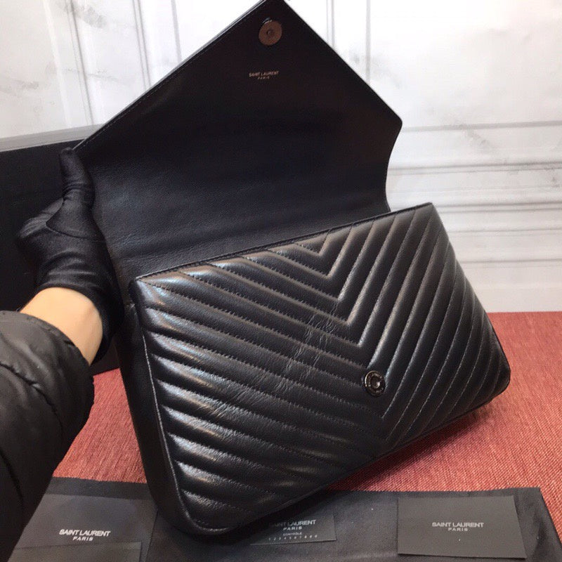 Amelia - YSL Bag - 2189