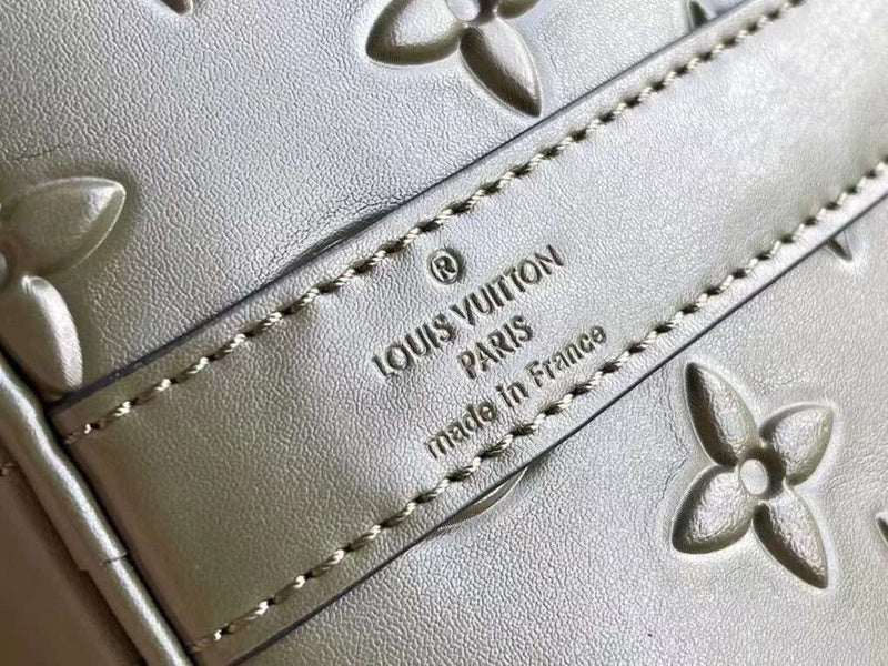 Fan Fashion Lu-Vi bags - 17469
