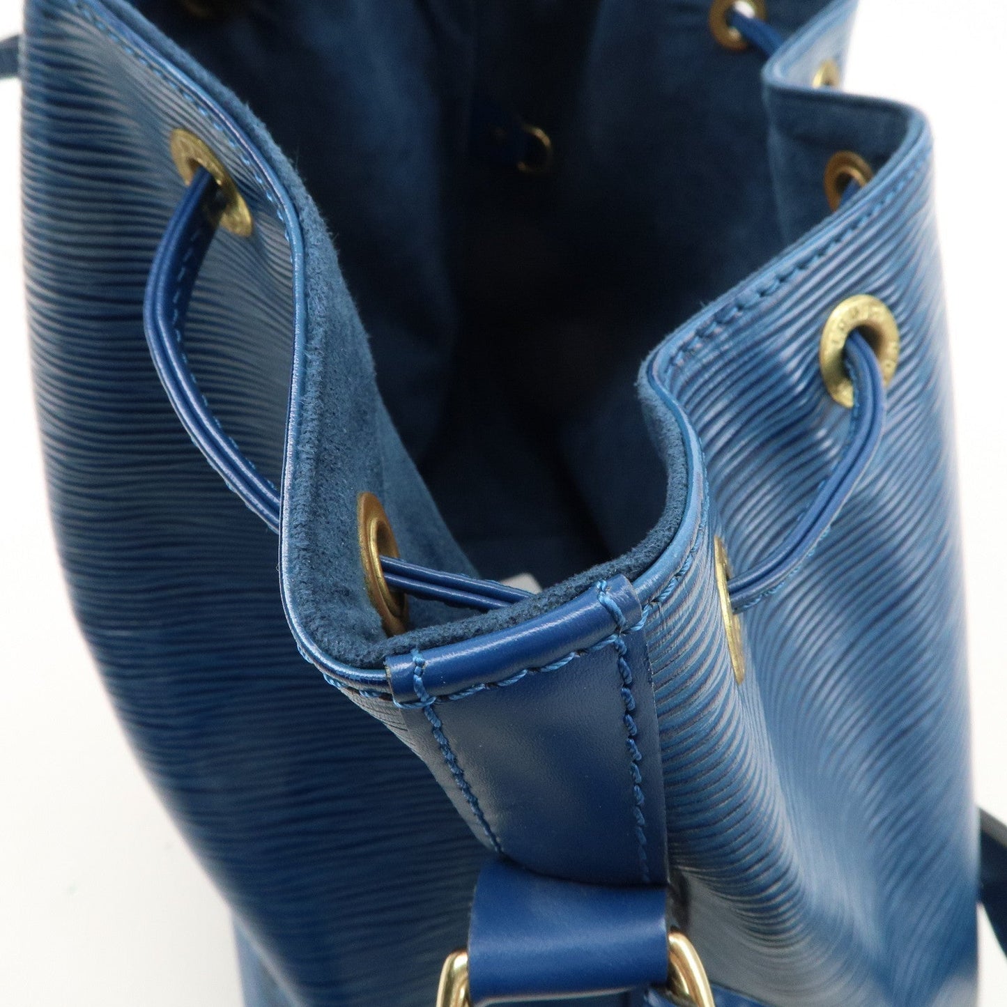 Louis Vuitton Epi Petit Noe Shoulder Bag Toledo Blue M44105