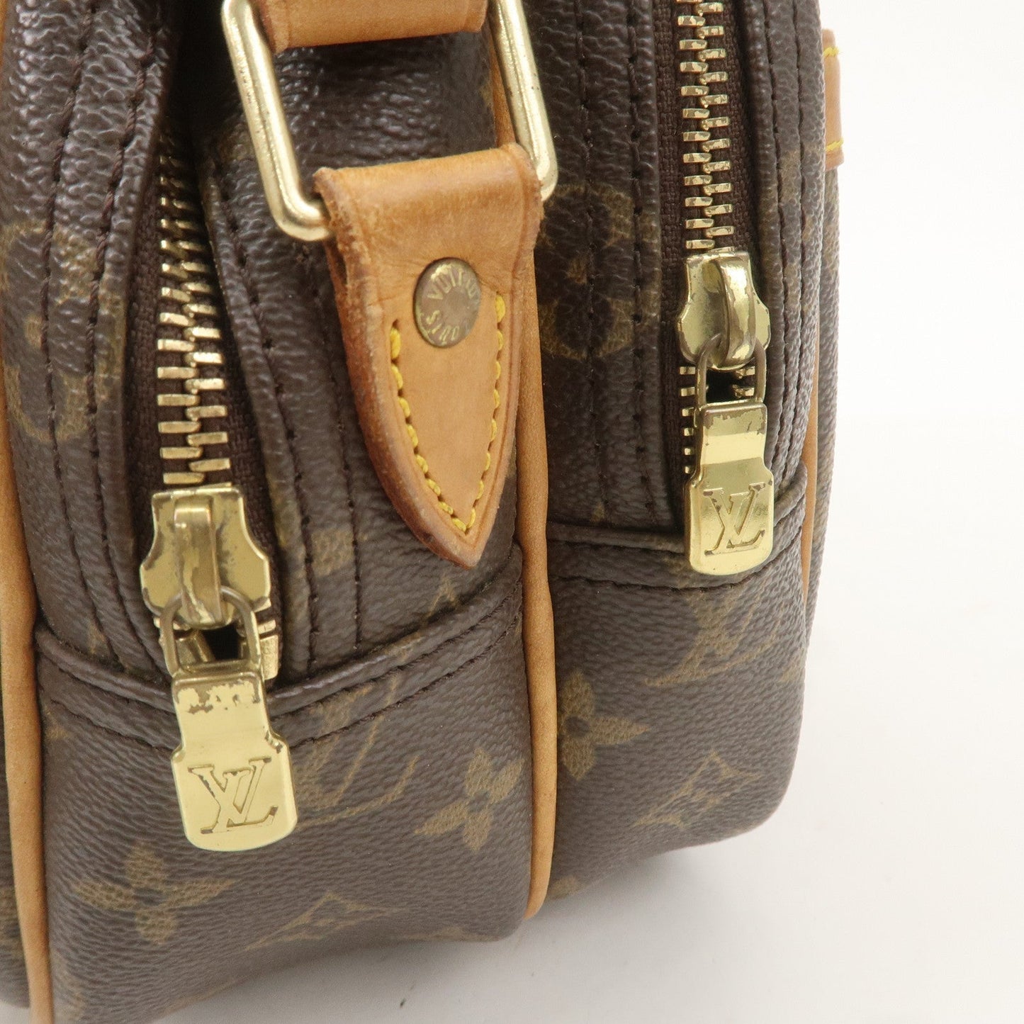Louis Vuitton Monogram Reporter PM Shoulder Bag M45254