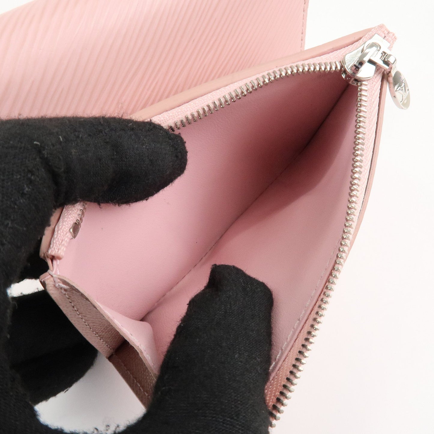 Louis Vuitton Epi Portefeuille Twist Compact Wallet M63323