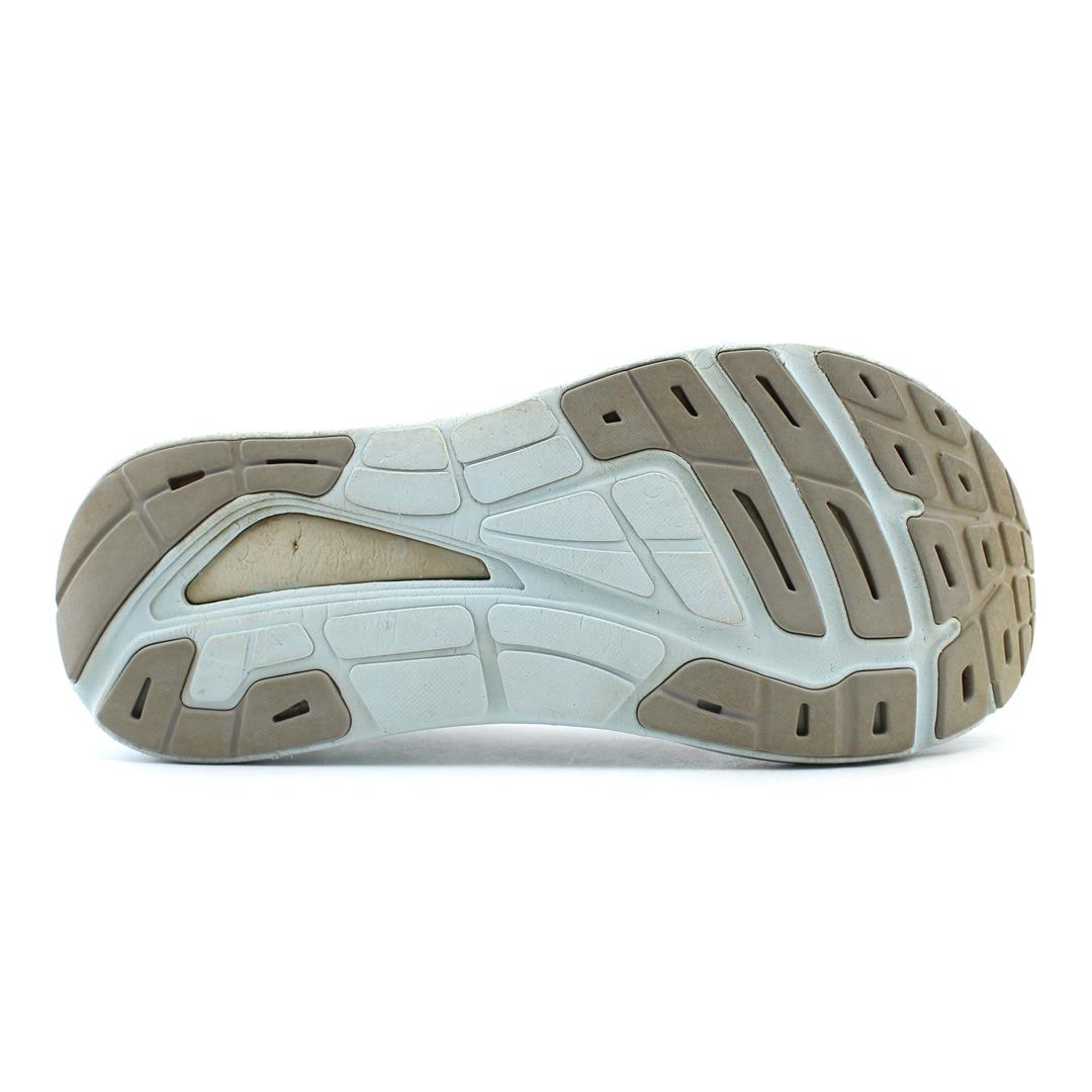 TOPO ATHLETIC PHANTOM 3