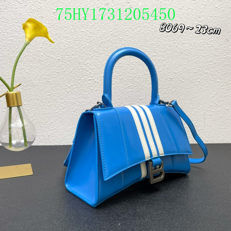 Amelia - BGA Bags - 1956