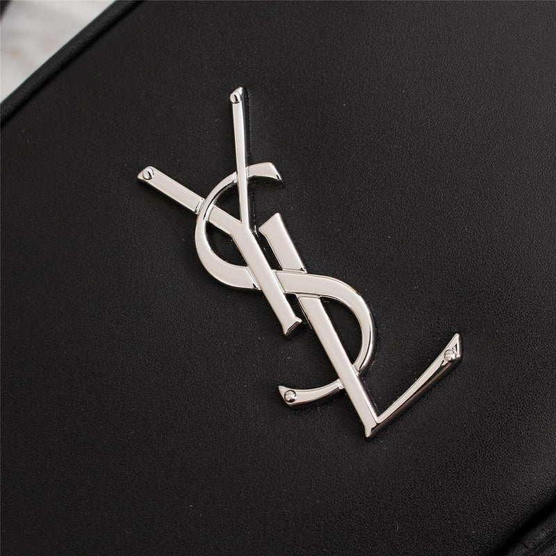 Amelia - YSL Bag - 2556
