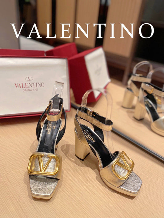 VAL -  Garavani Strap Heeled Sandals With V Logo Signature Embellishment Gold For Women