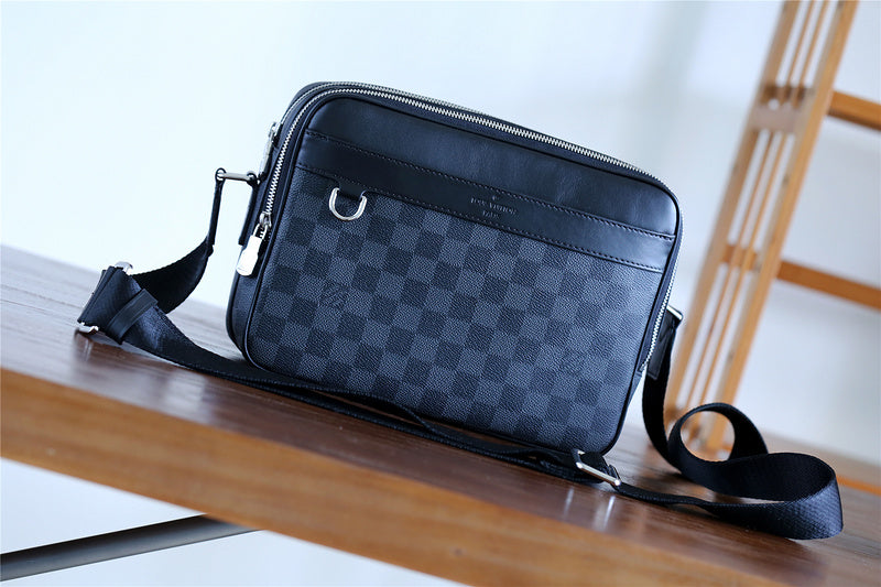 Fan Fashion Lu-Vi bags - 10075