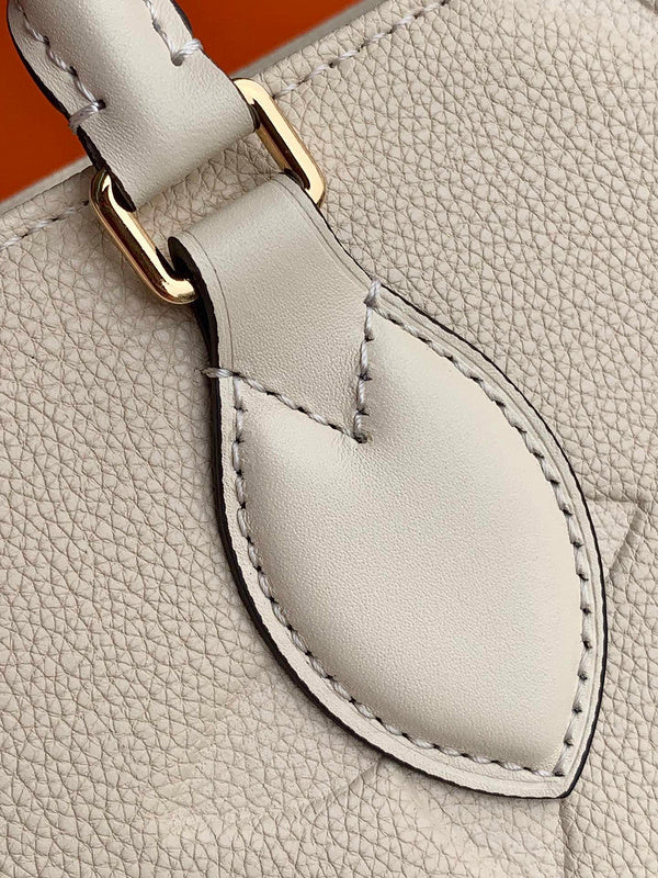 Fan Fashion Lu-Vi bags - 17776
