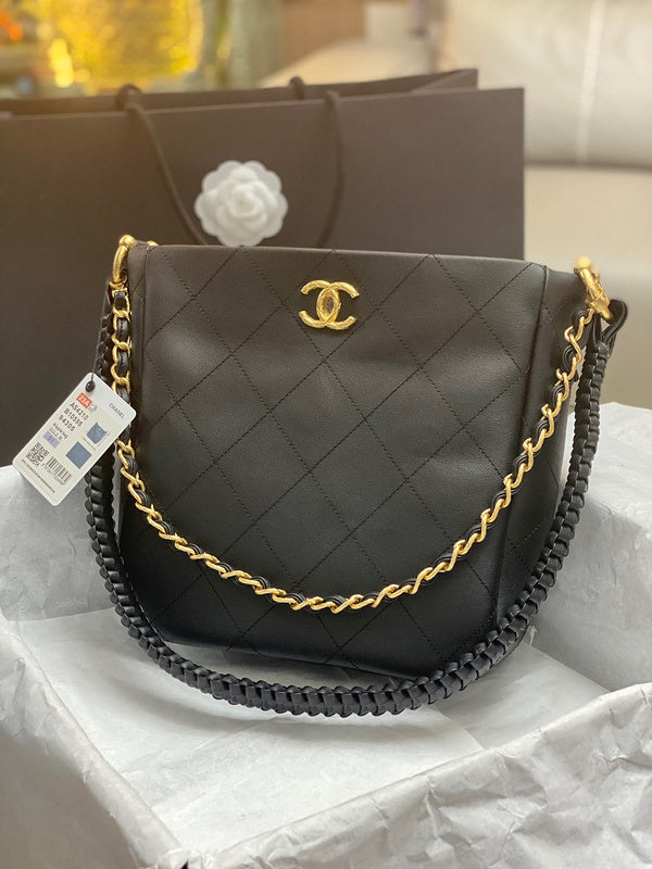 Wellow Bags - Chanel - Bags  - 146