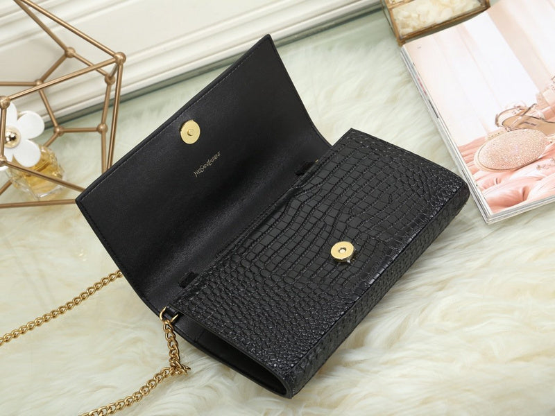 Amelia - YSL Bag - 3581