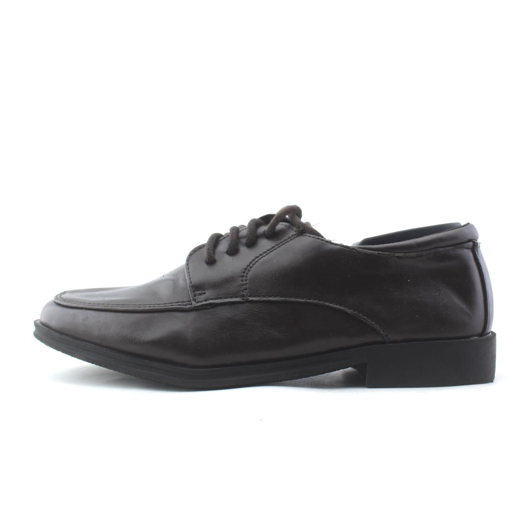 KENNETH COLE .