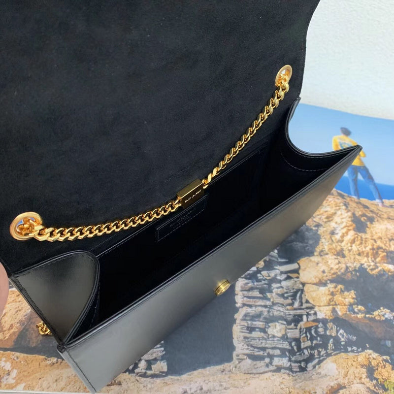 Amelia - YSL Bag - 3855
