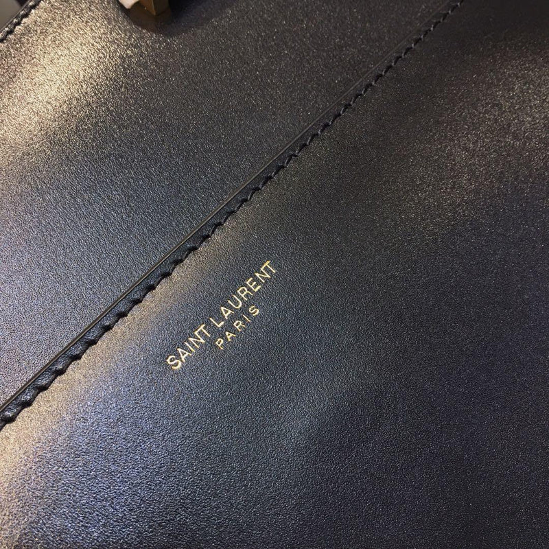 Amelia - YSL Bag - 2790
