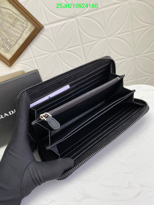 Amelia - PD Wallet - 387