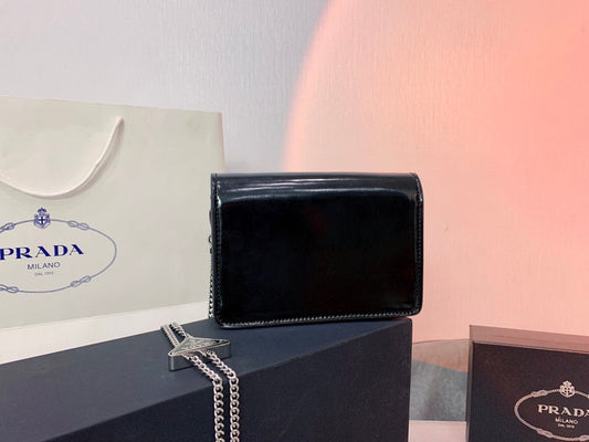 Barnes-Bags - Prada Bags - 962