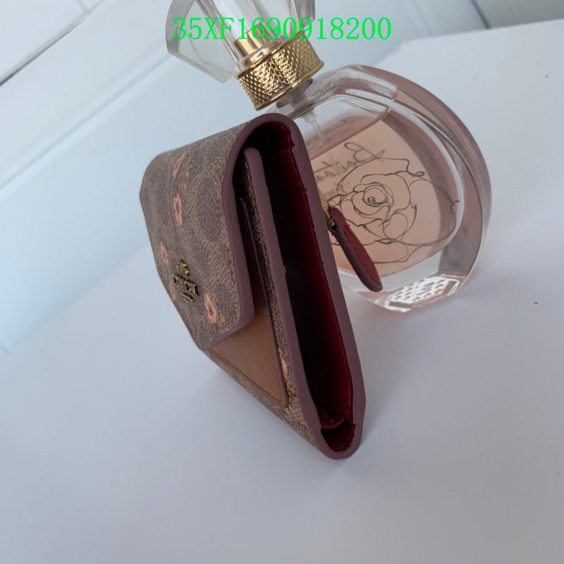 Amelia - CAH Wallet - 089