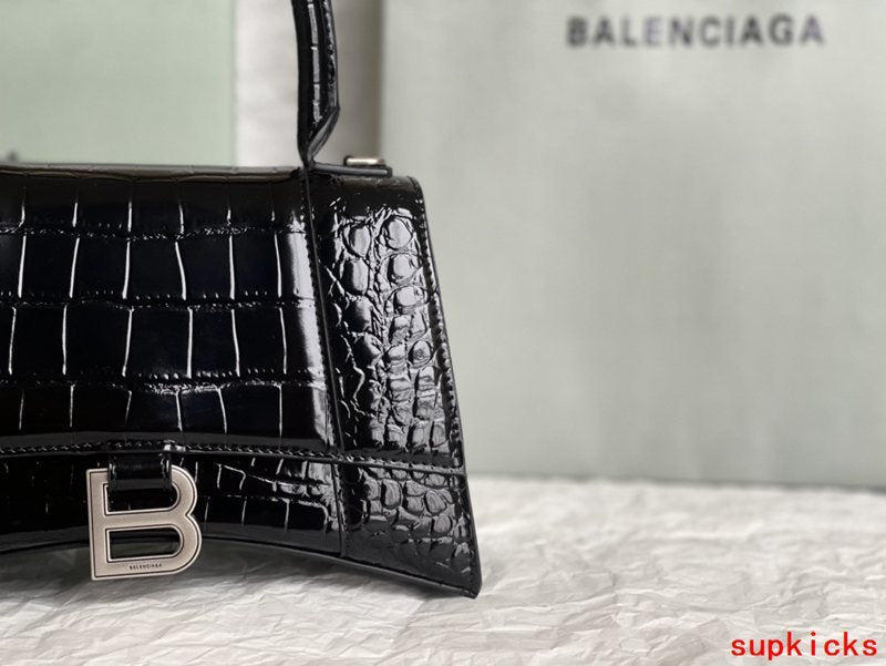 Amelia- BG Hourglass Bags - 011
