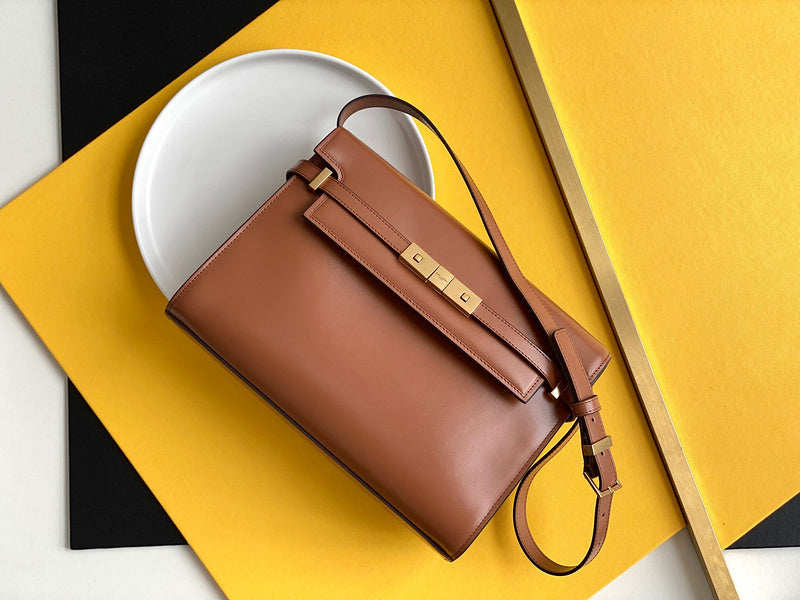 Amelia - YSL Bag - 3742