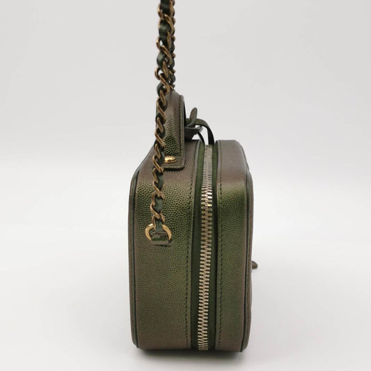 Chanel Filigree Mini Vanity Case 2018 Green Iridescent Caviar Leather