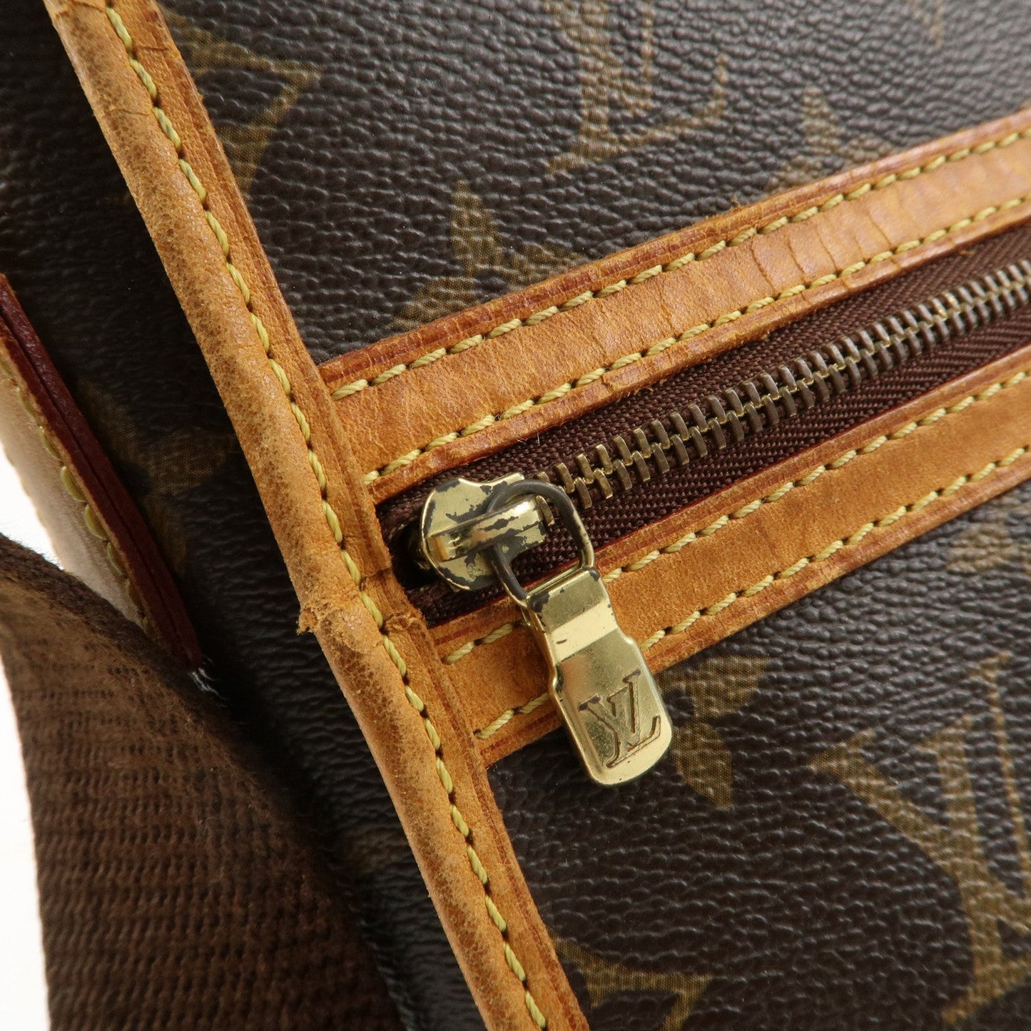Louis Vuitton Monogram Messenger Bosphore PM Shoulder Bag M40106