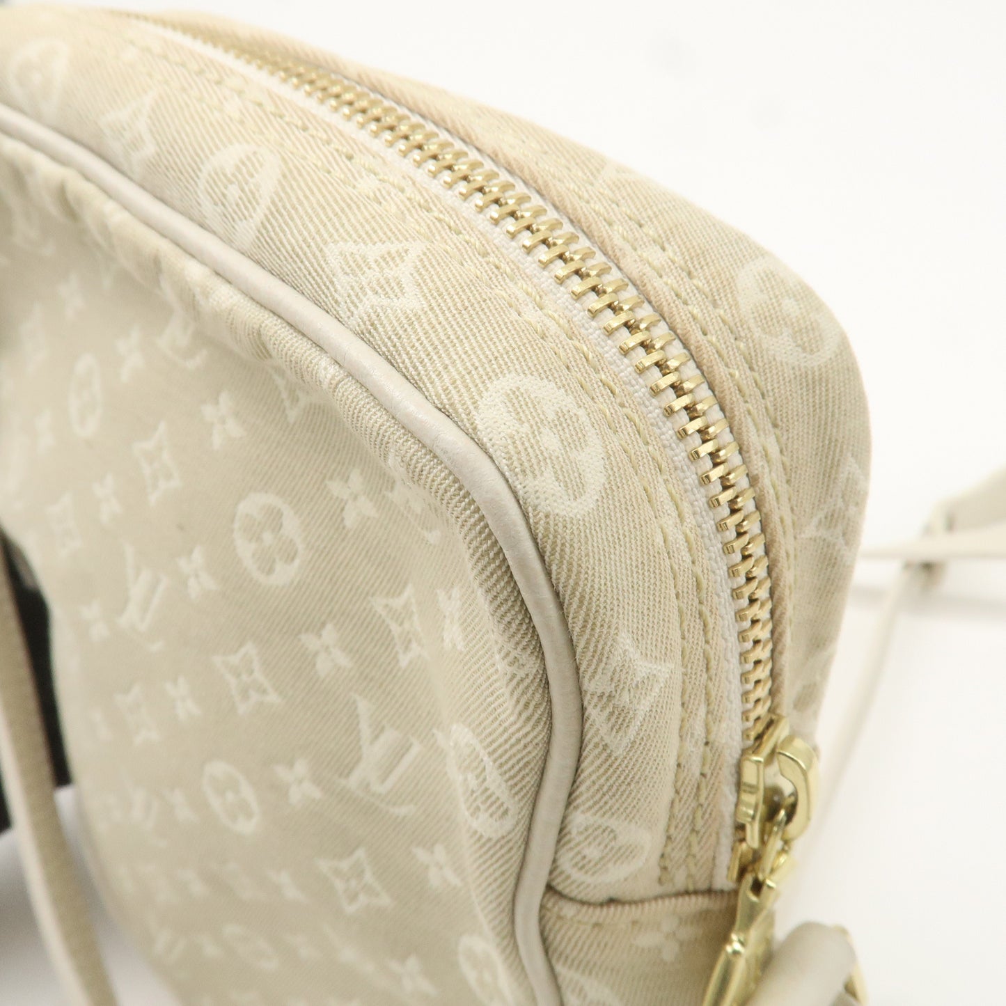 Louis Vuitton Monogram Minilin Danube Shoulder Bag Dune M95318