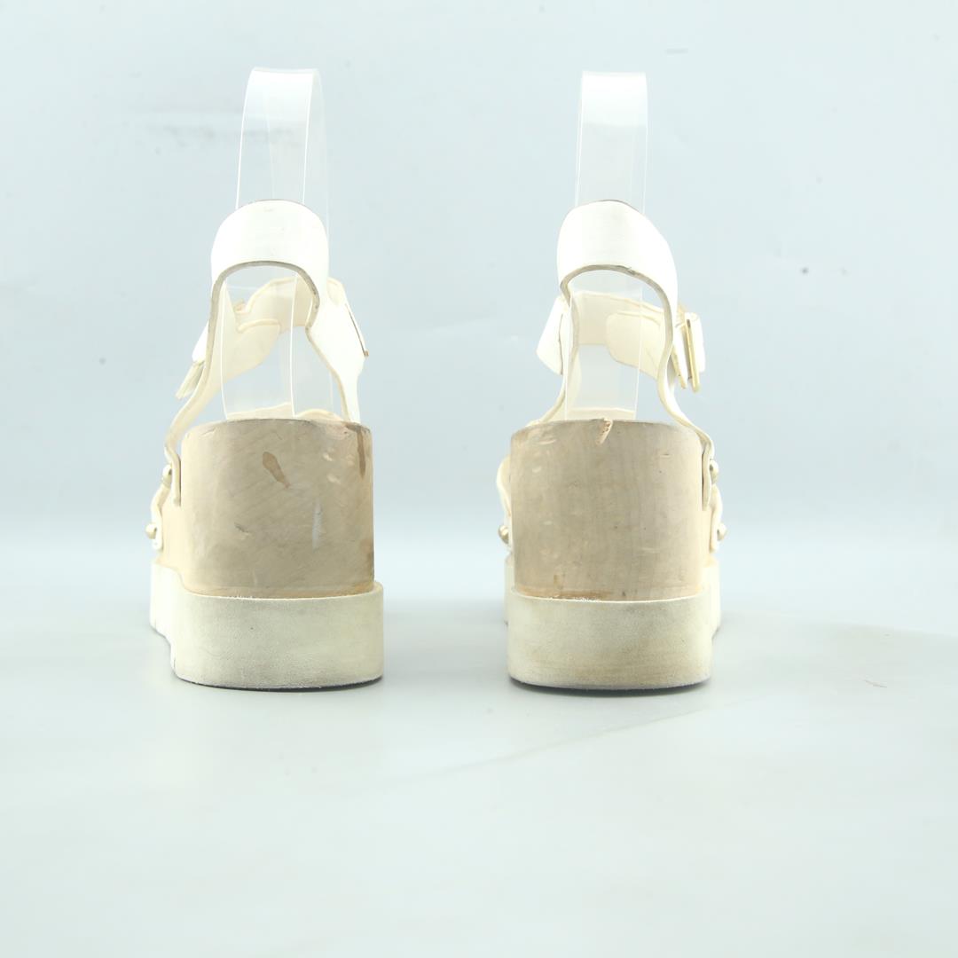 STEVE MADDEN .