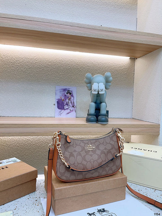 Amelia - CCH Bags - 175