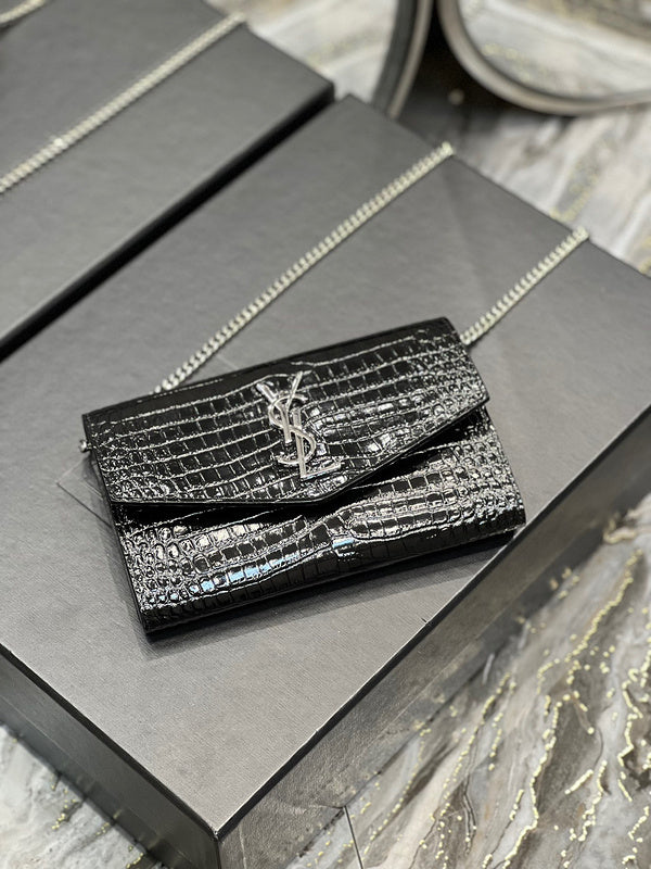 Amelia - YSL Bag - 1799