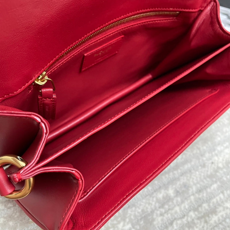 Amelia - YSL Bag - 3819