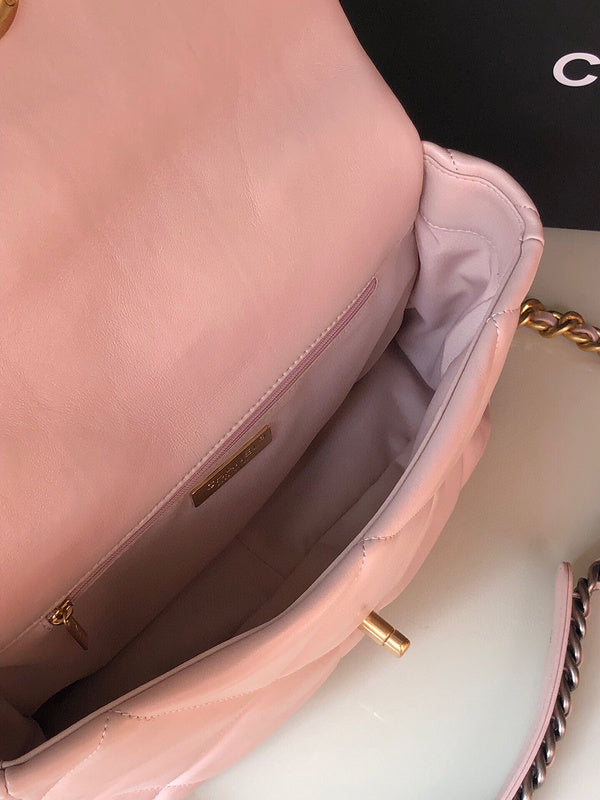 Wellow Bags - Chanel - Bags  - 524